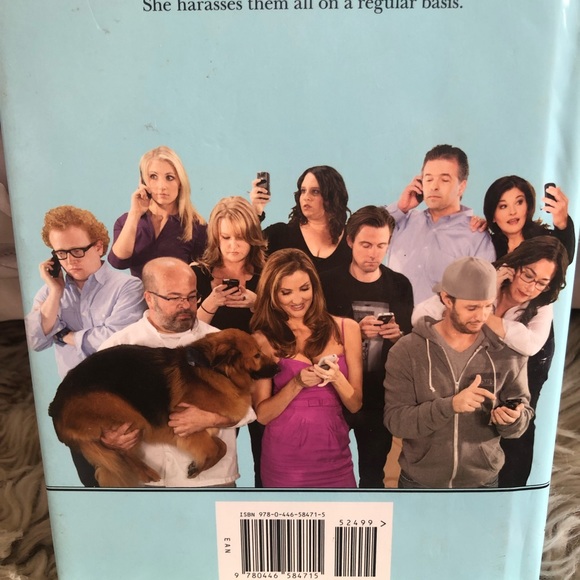 Chelsea Handler - Picture 2 of 2